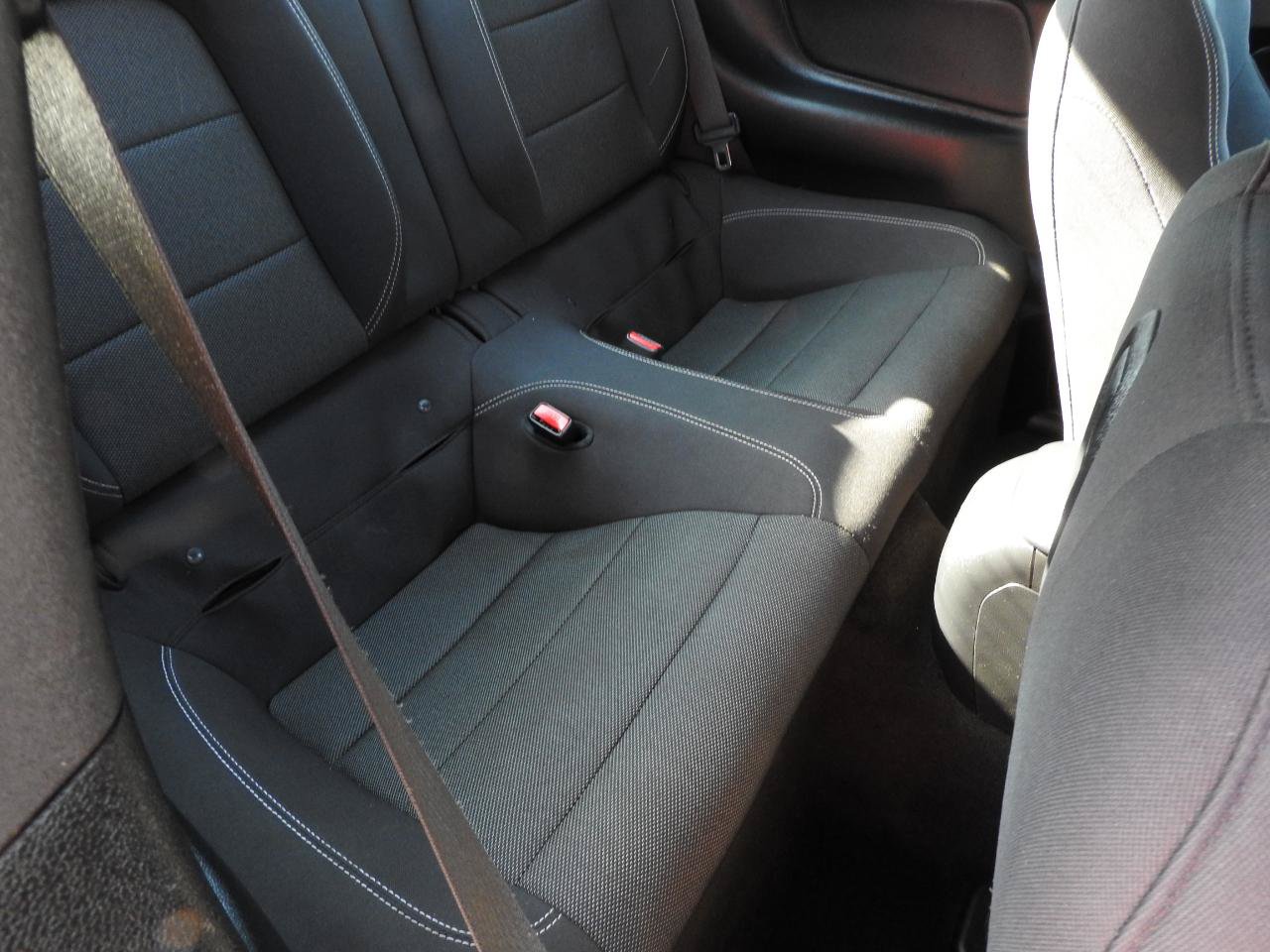 Used 2017 Ford Mustang Coupe RWD image 8