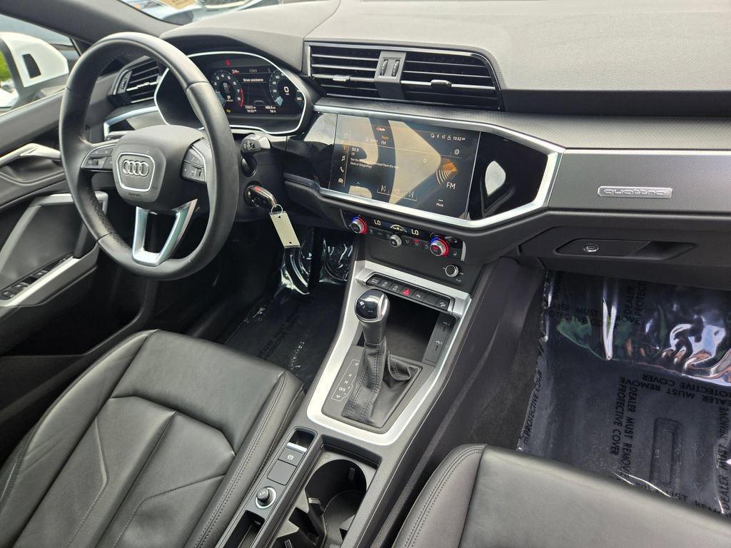 Used 2025 Audi Q3 2.0T Premium AWD/4WD image 10