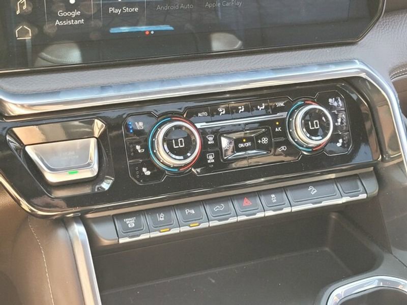 Used 2024 GMC Sierra 2500 Denali w/ Denali Reserve Package image 22