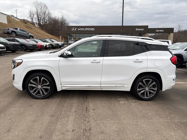 Used 2019 GMC Terrain Denali w/ Advanced Safety Package image 2