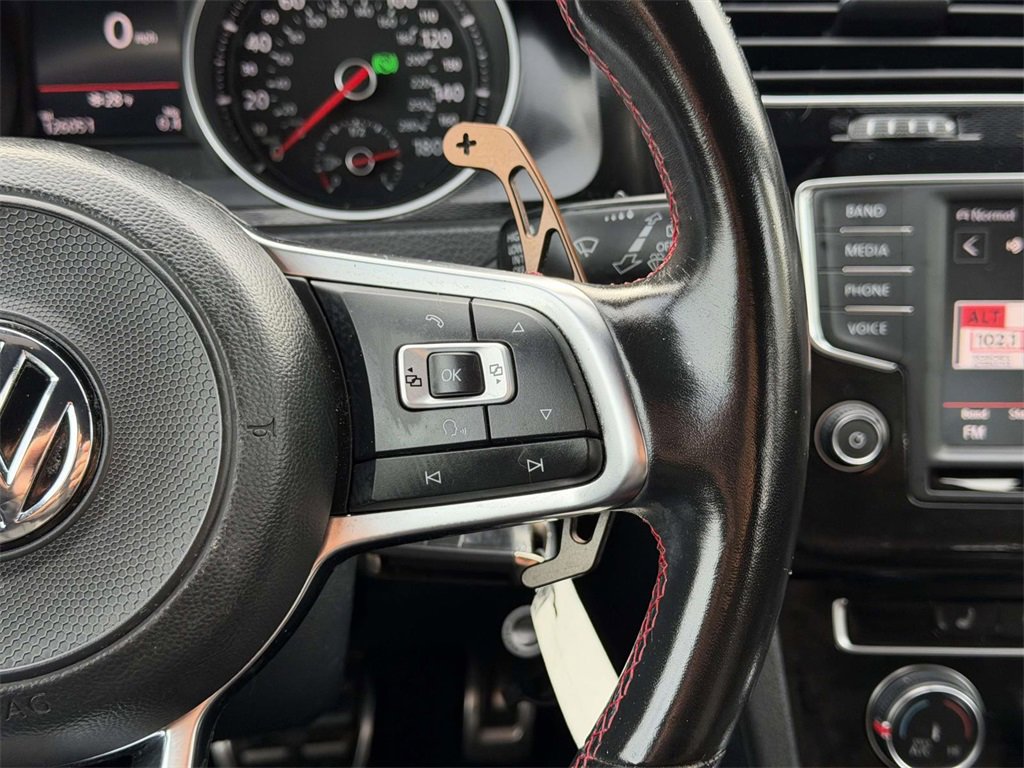 Used 2017 Volkswagen GTI S image 9