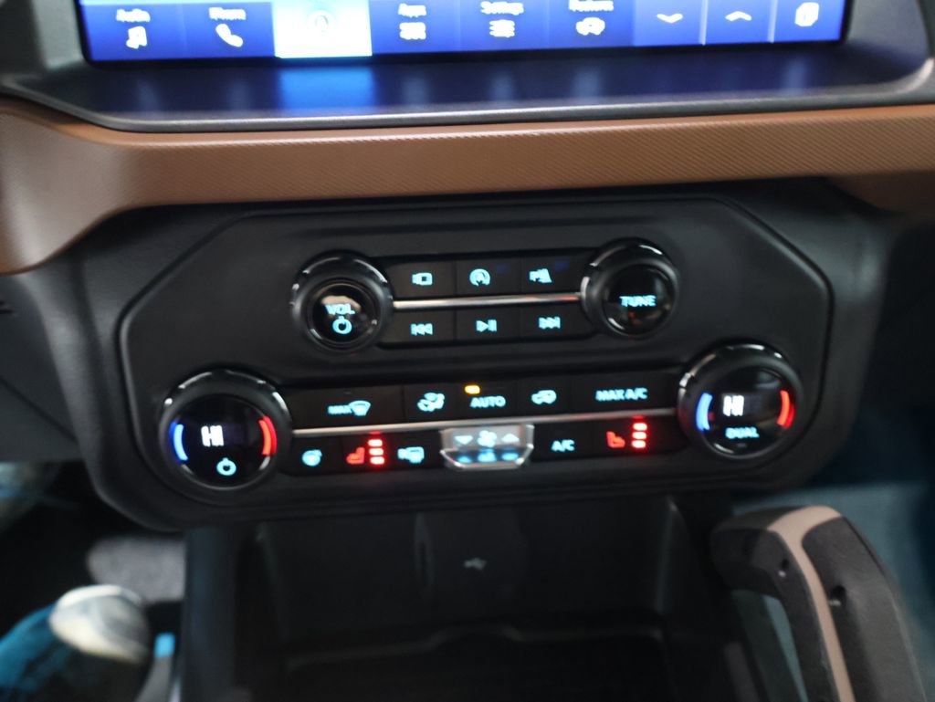 Used 2024 Ford Bronco Outer Banks image 29