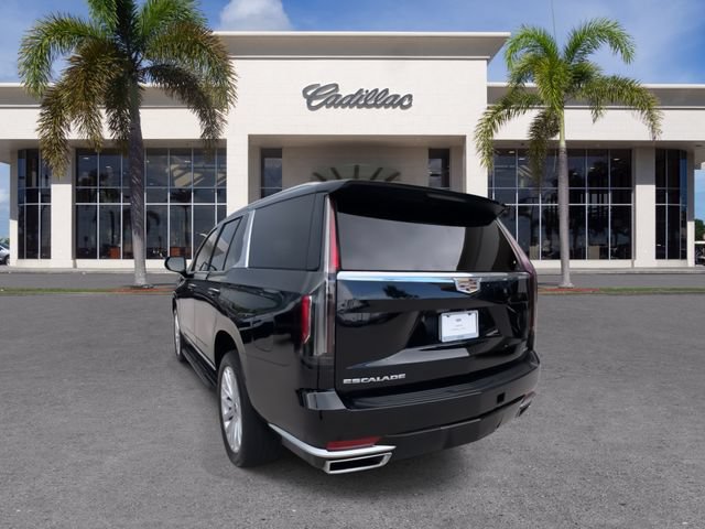 Certified 2024 Cadillac Escalade Luxury RWD image 11