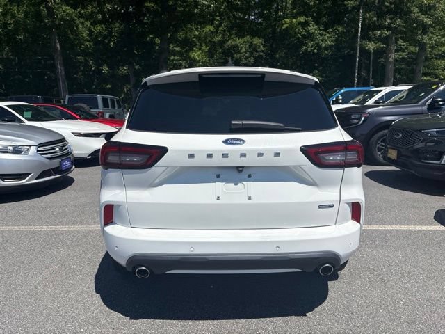 Certified 2023 Ford Escape ST-Line Select w/ Tech Pack #1 AWD/4WD image 6