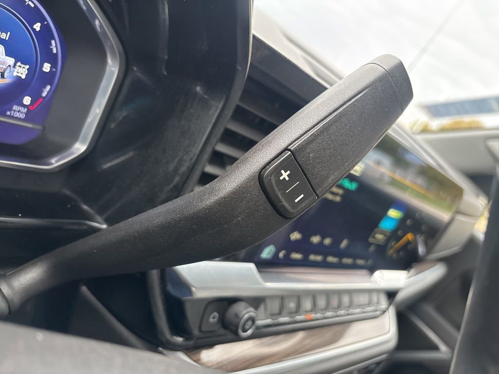 Used 2023 Chevrolet Silverado 1500 LT image 23