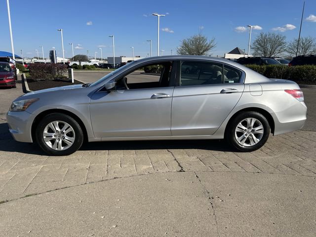 Used 2010 Honda Accord LX-P image 4