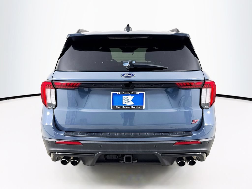 Used 2025 Ford Explorer ST AWD/4WD image 6