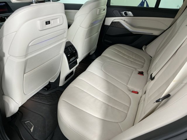 Used 2020 BMW X5 xDrive40i w/ Premium Package AWD/4WD image 9