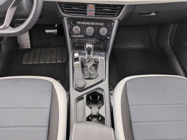 Certified 2025 Volkswagen Taos S AWD/4WD image 19