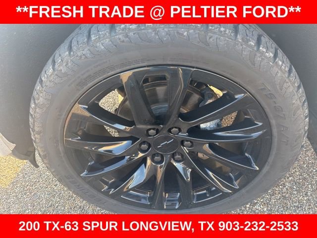 Used 2020 Chevrolet Silverado 1500 Custom w/ Custom Value Package image 4