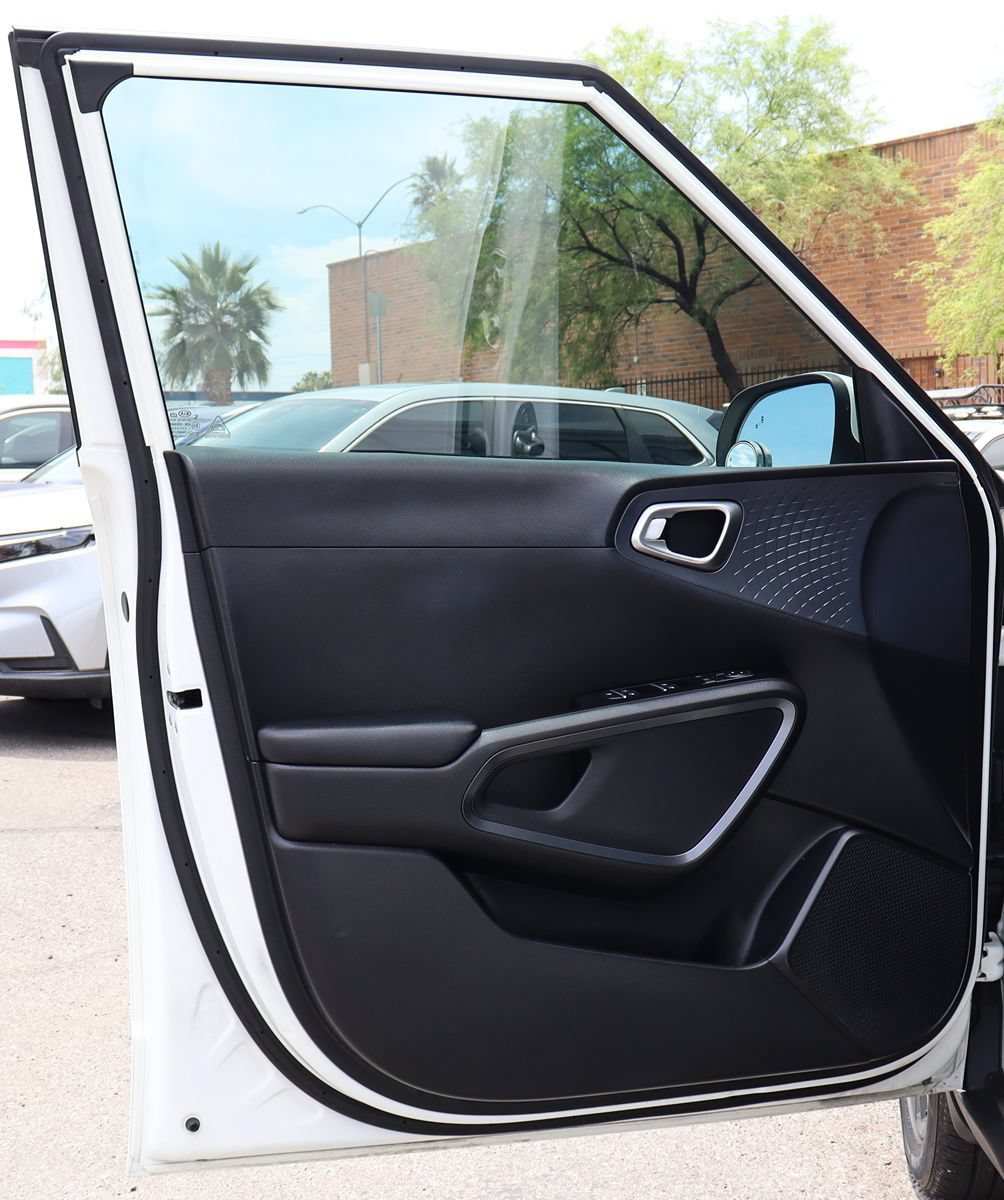 Used 2020 Kia Soul EX FWD image 36