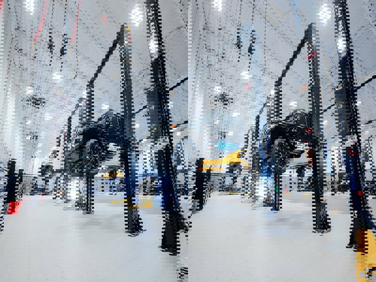 New 2025 Jeep Gladiator Sport image 29