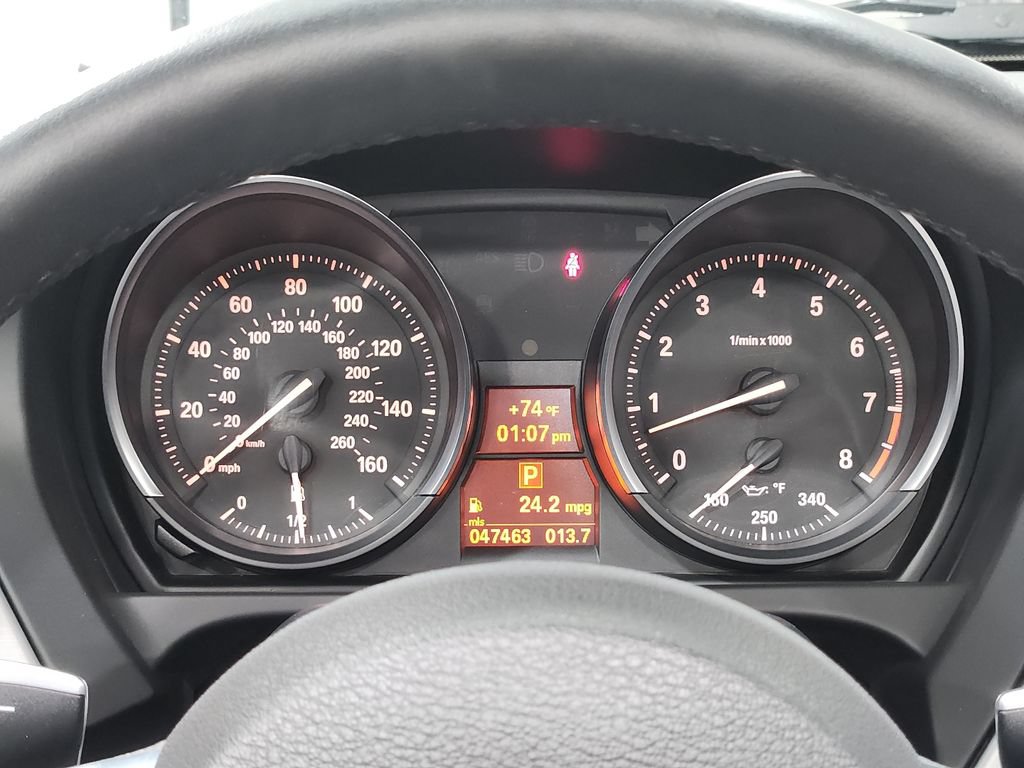 Used 2012 BMW Z4 sDrive35i RWD image 17