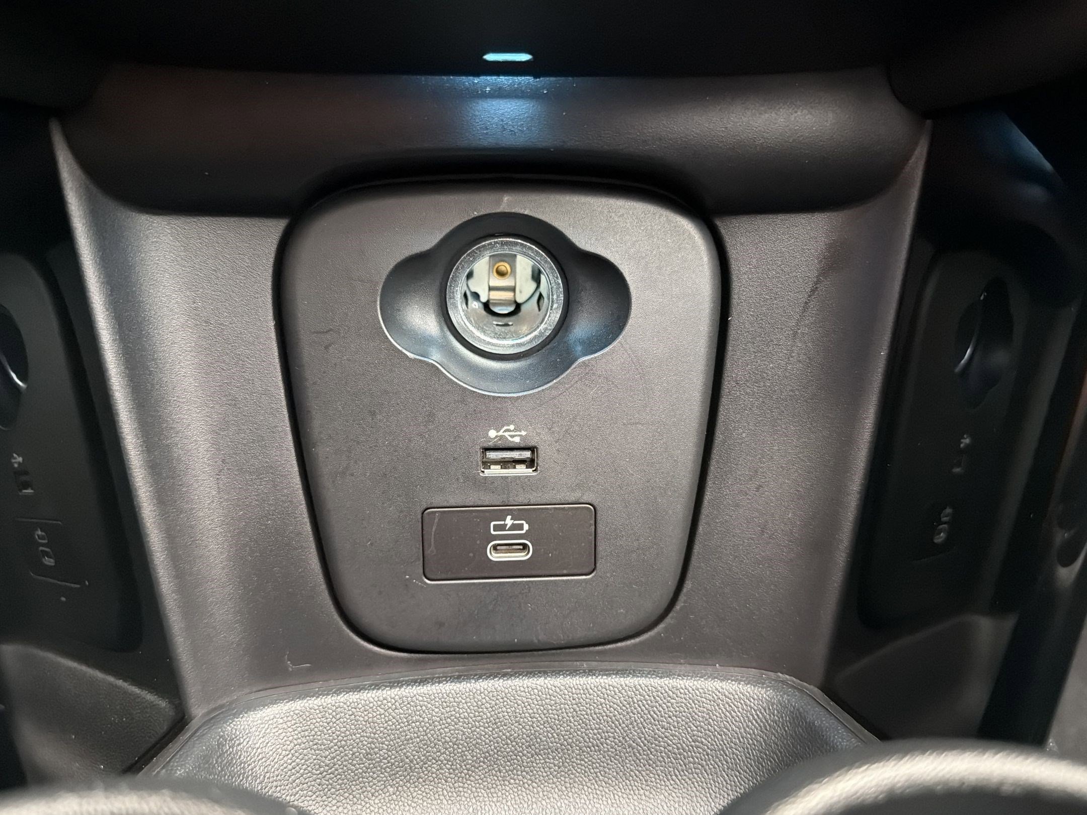Certified 2024 MINI Cooper S w/ Seaside Edition FWD image 30