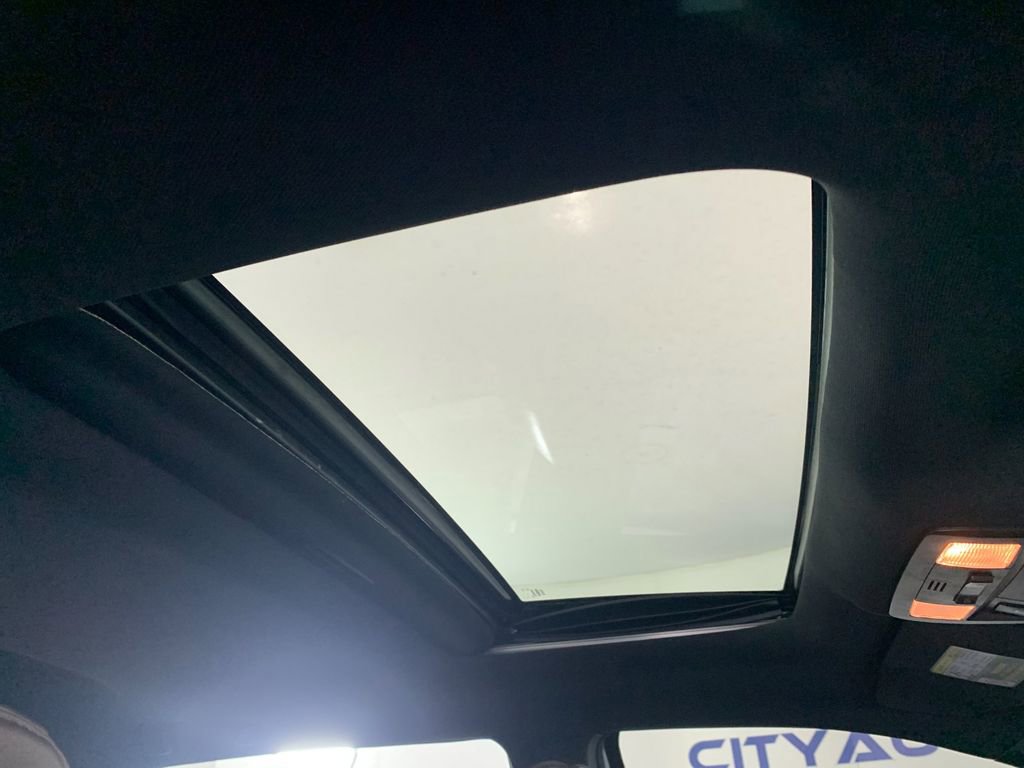 Used 2016 Toyota Tacoma Limited w/ Towing Package image 40