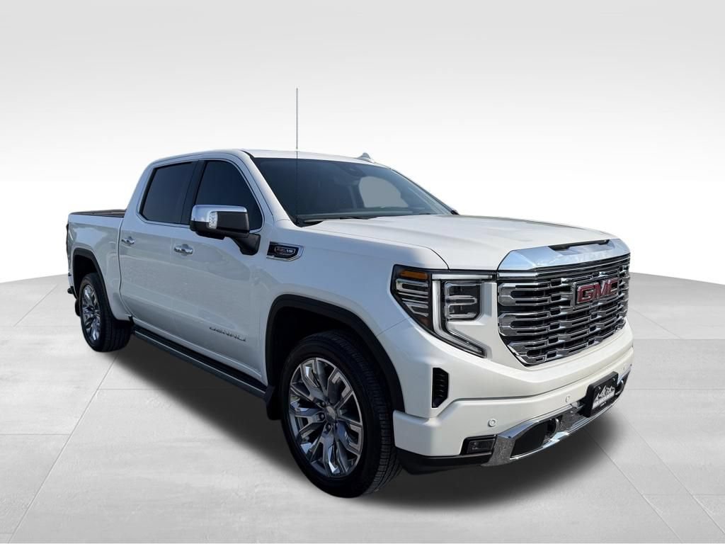 Used 2025 GMC Sierra 1500 Denali w/ Denali Reserve Package AWD/4WD image 27