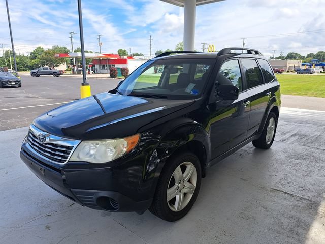 Used 2010 Subaru Forester 2.5X Premium AWD/4WD image 3