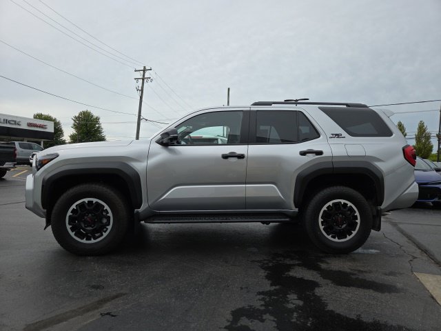 Used 2026 Toyota 4Runner TRD Off-Road Premium AWD/4WD image 4