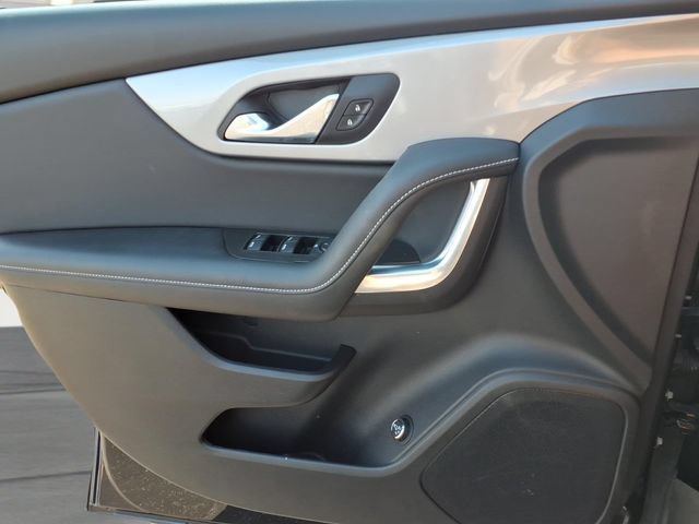 Used 2024 Chevrolet Blazer LT w/ Convenience Package FWD image 18