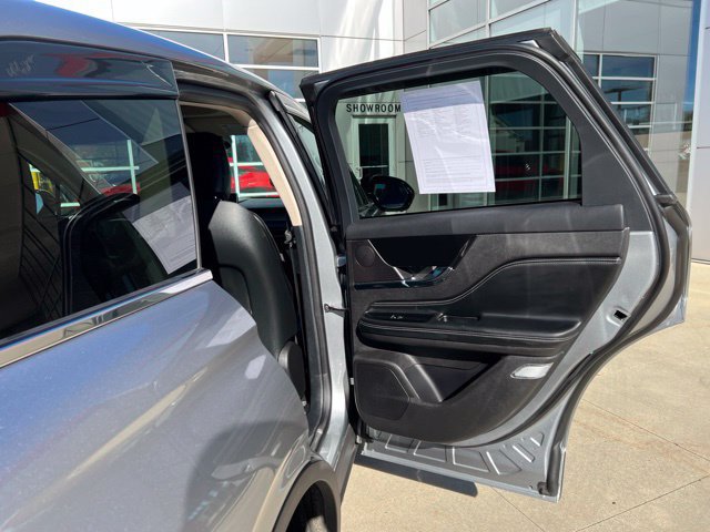 Used 2024 Lincoln Corsair AWD w/ Equipment Group 101A image 36