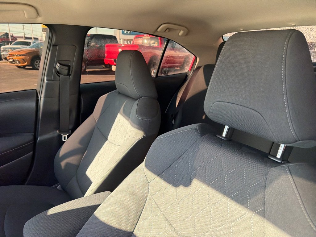 Used 2021 Toyota Corolla LE w/ Body Protection Package (TMS) image 12