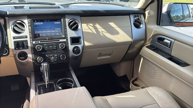 Used 2016 Ford Expedition Limited w/ Equipment Group 301A image 29