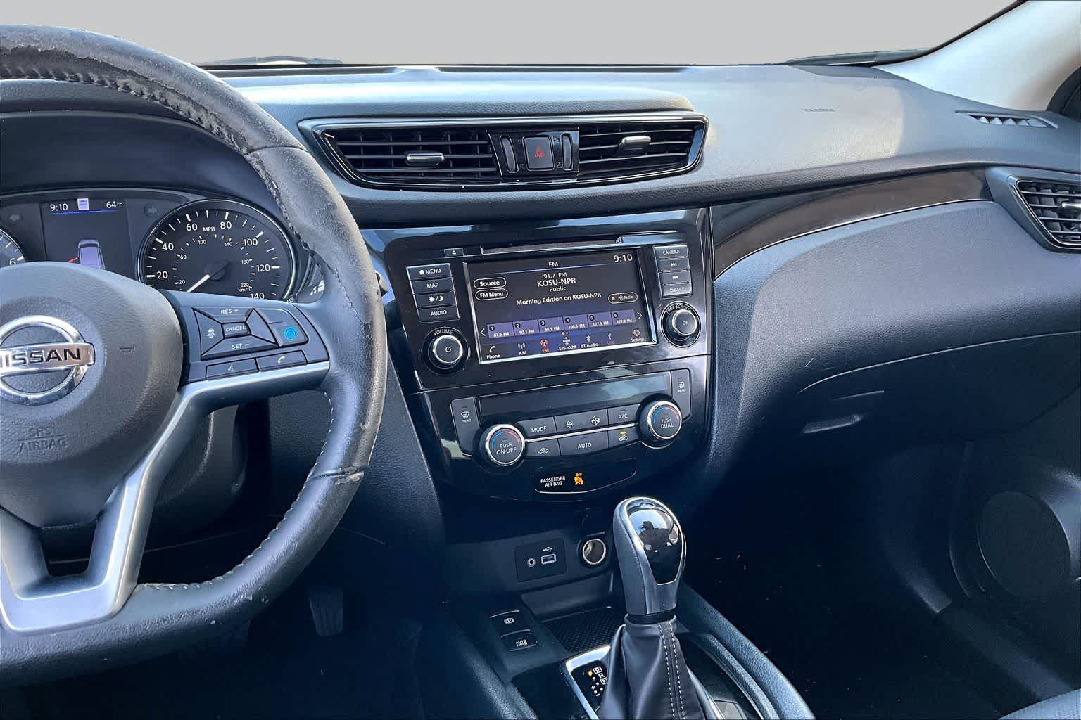 Used 2022 Nissan Rogue Sport SL AWD/4WD image 6