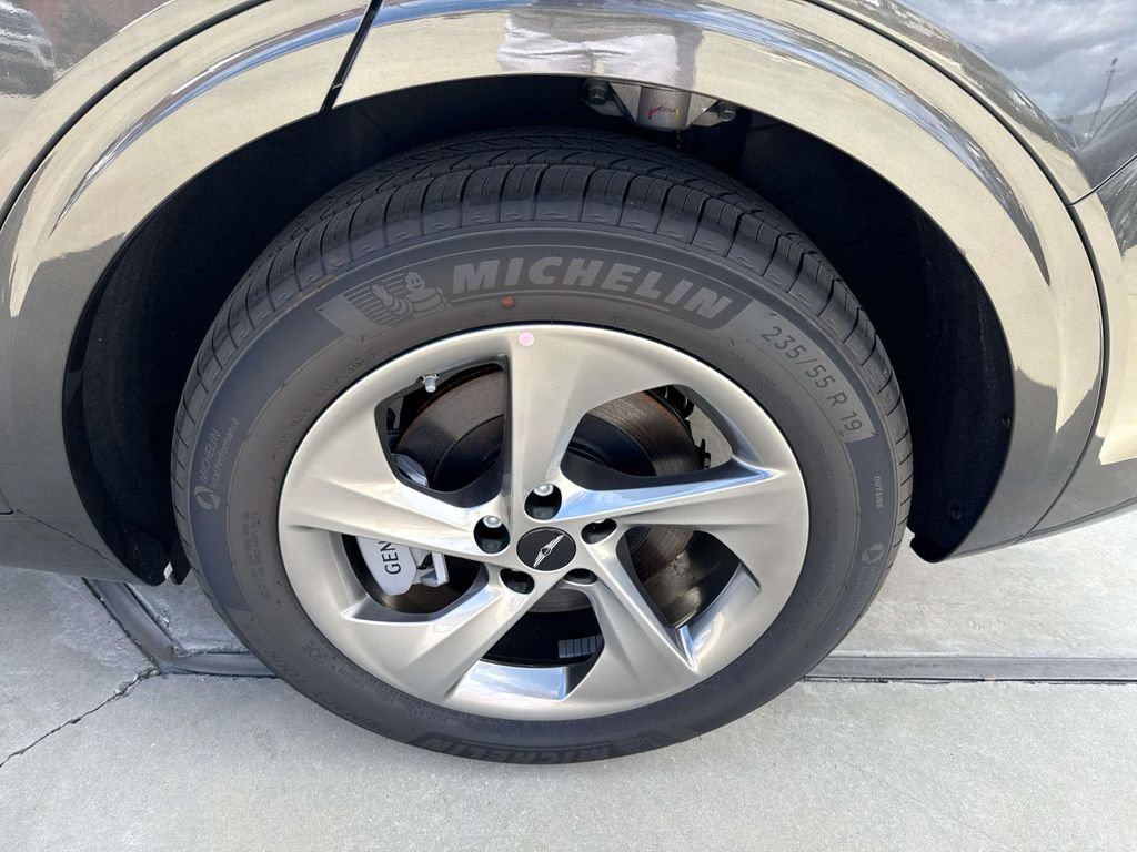 New 2026 Genesis GV70 2.5T image 6