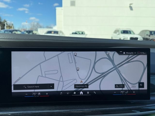 Certified 2026 BMW 750e xDrive image 23