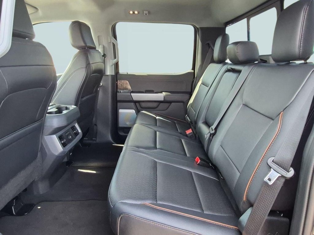 New 2026 Ford F250 Lariat w/ Black Appearance Package AWD/4WD image 26