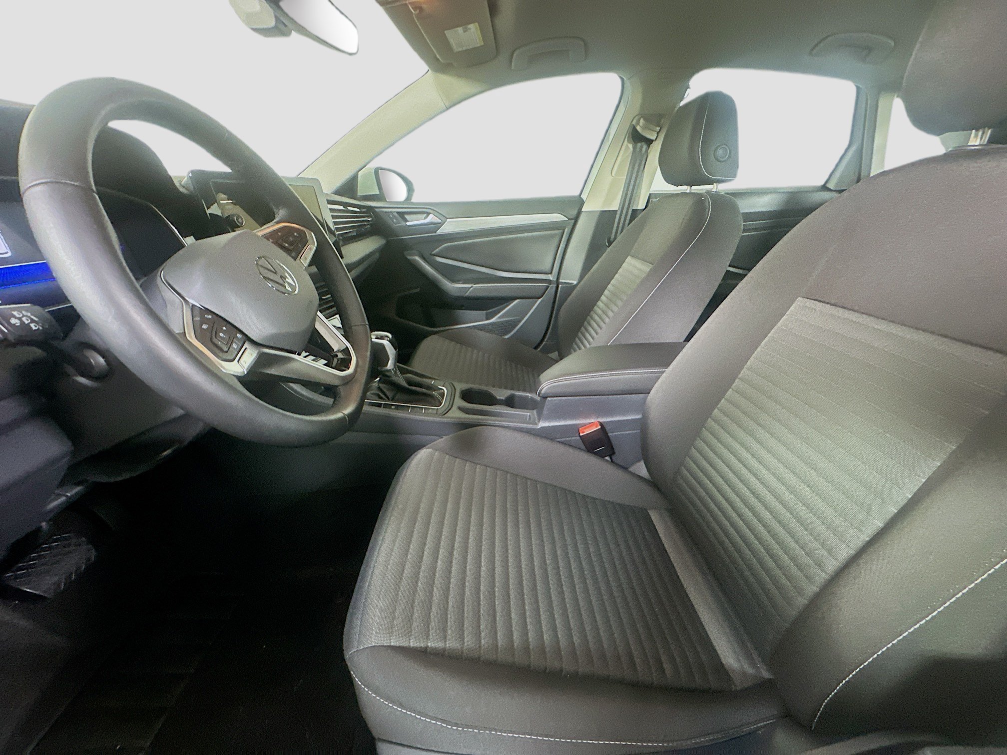 Used 2025 Volkswagen Jetta S FWD image 13