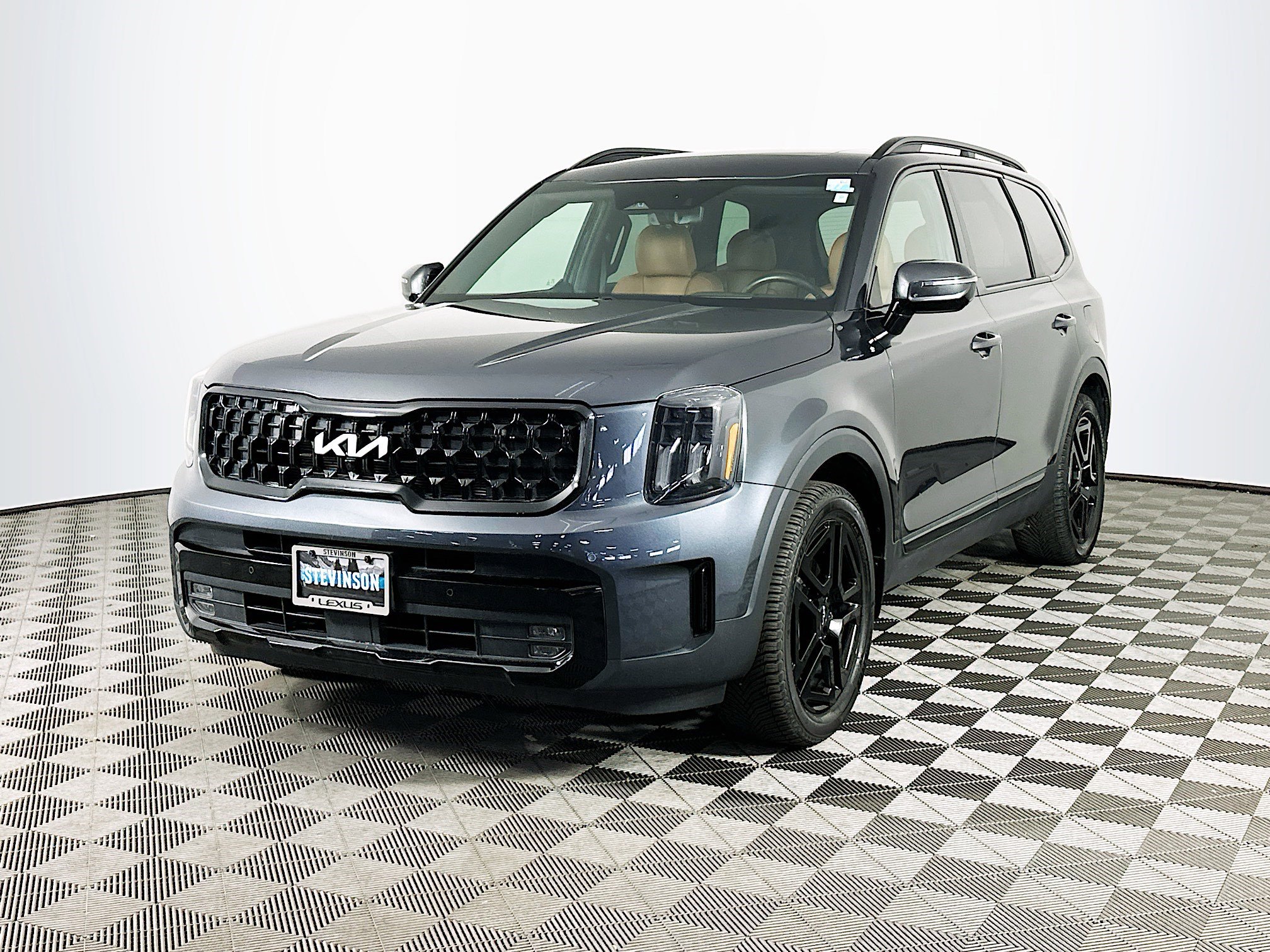 Used 2024 Kia Telluride SX Prestige X-Line image 3