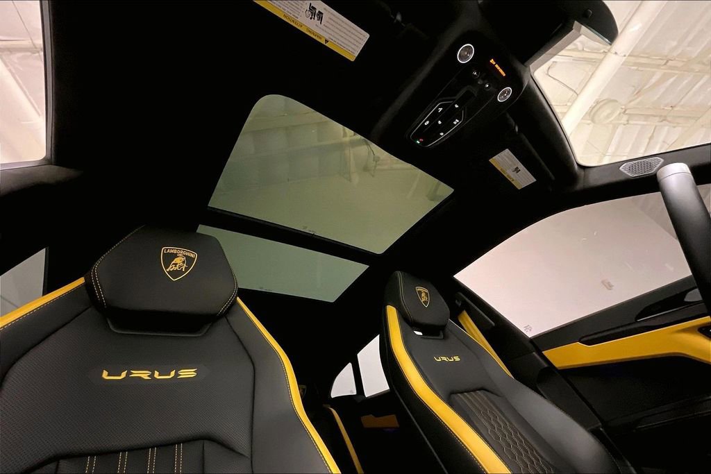 Used 2024 Lamborghini Urus S AWD/4WD image 20