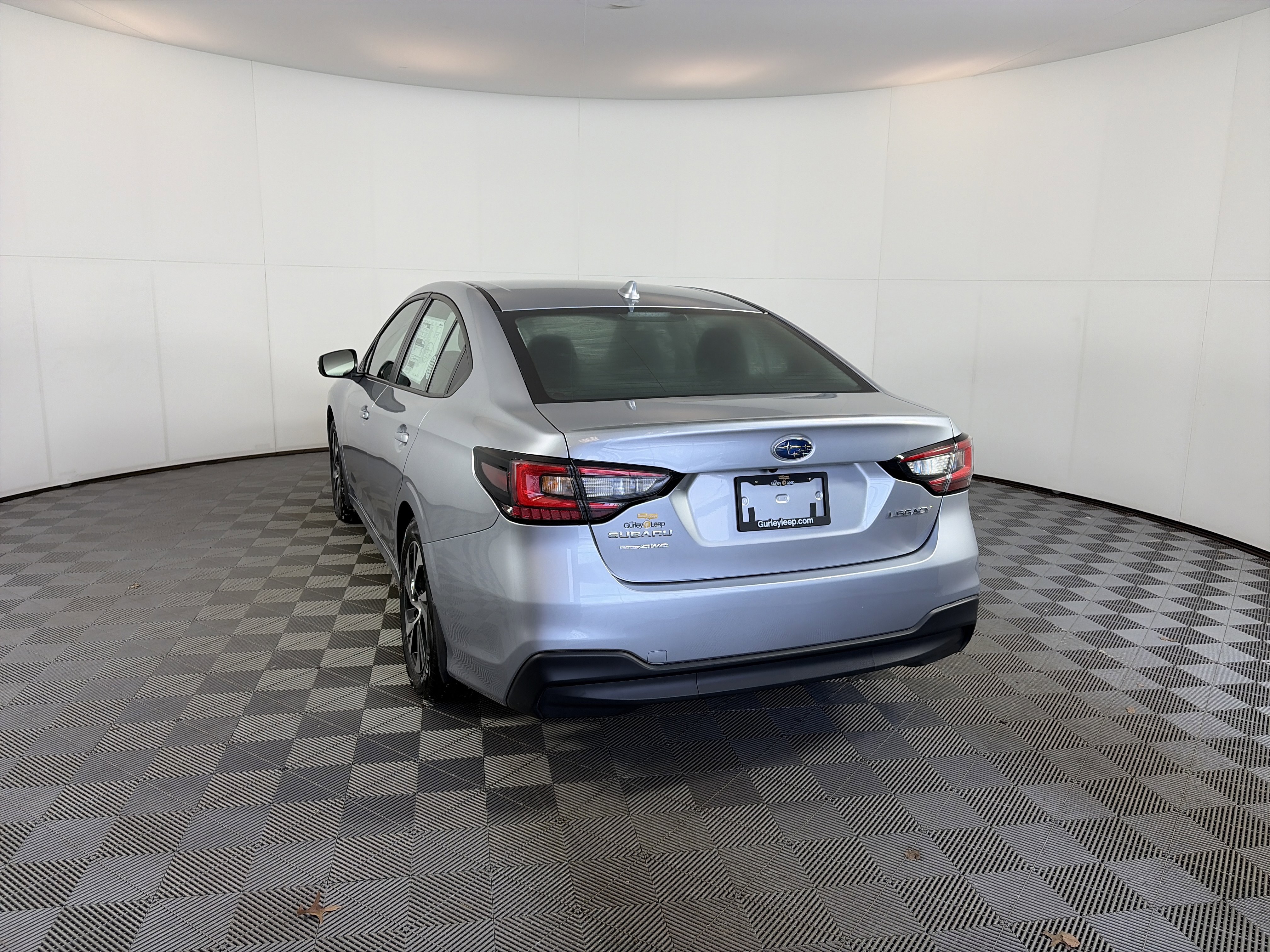Used 2025 Subaru Legacy Premium image 8