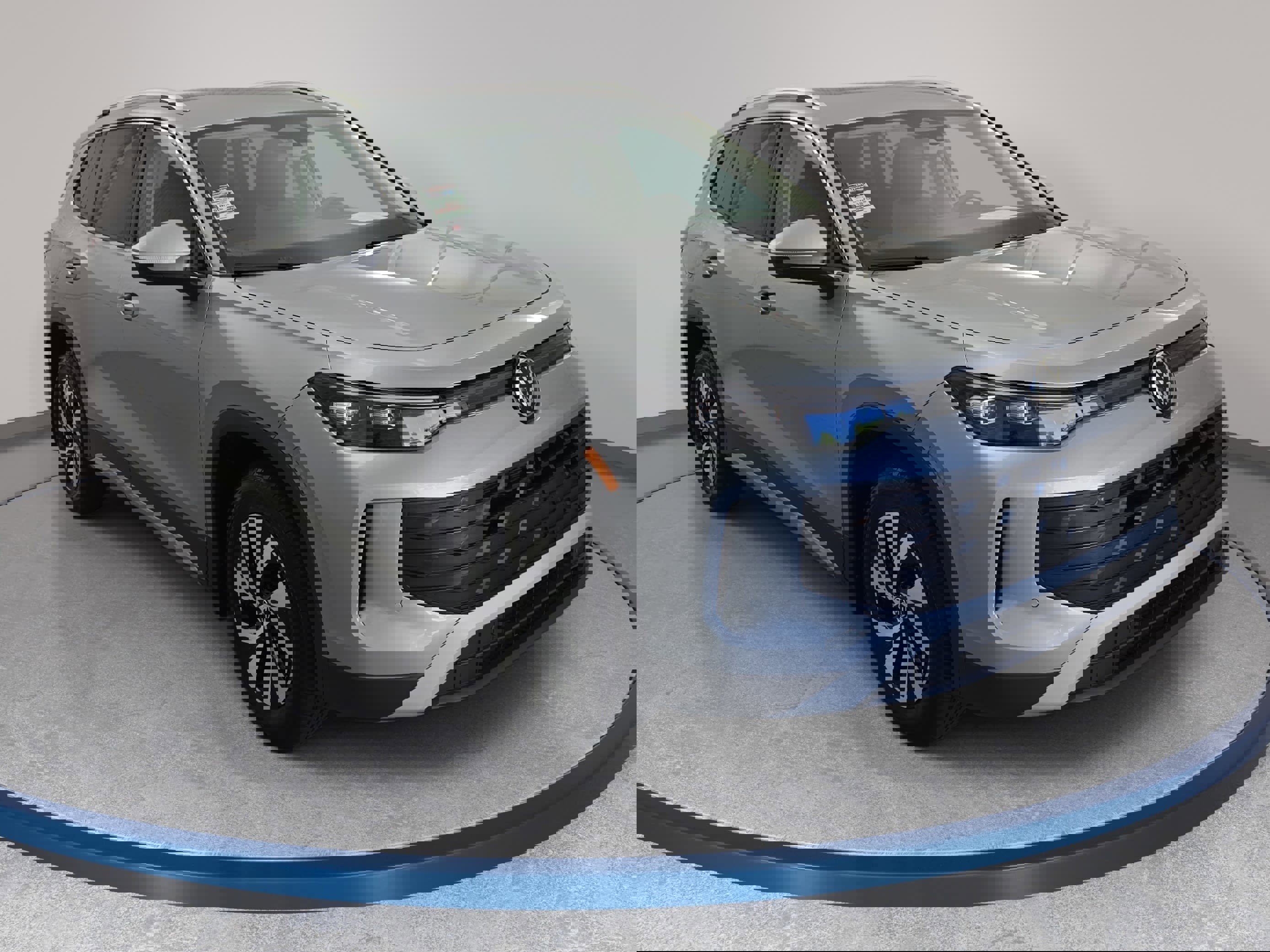 Certified 2025 Volkswagen Tiguan S FWD image 3