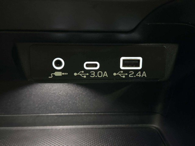 Used 2024 Subaru Crosstrek 2.0i Premium AWD/4WD image 26