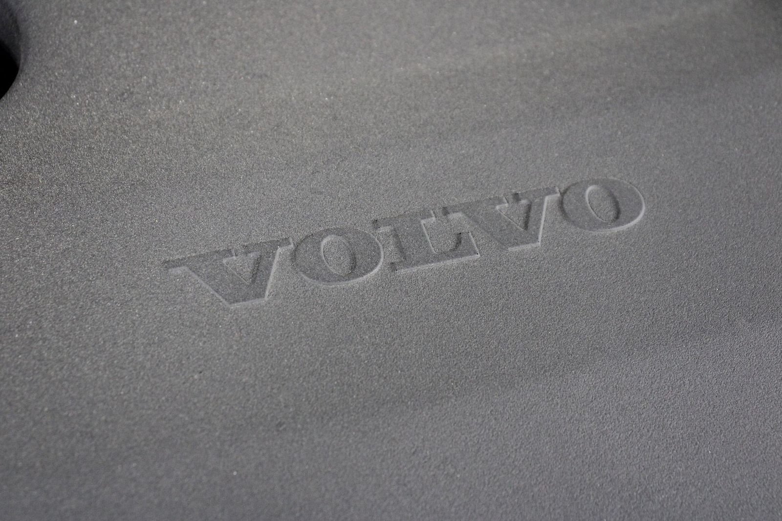 Certified 2026 Volvo XC90 B6 Plus w/ Protection Package Premier AWD/4WD image 25
