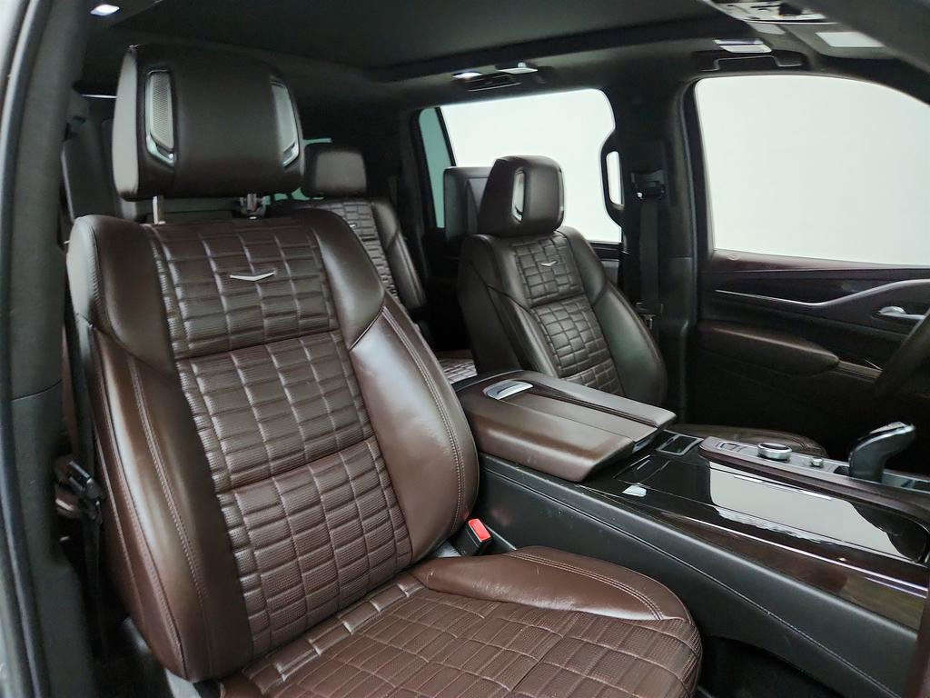 Used 2022 Cadillac Escalade ESV Sport Platinum w/ LPO, ONYX Package AWD/4WD image 29