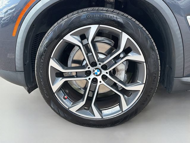 Used 2022 BMW X5 xDrive40i AWD/4WD image 42
