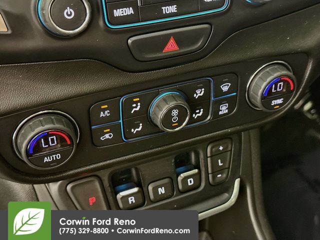 Used 2018 GMC Terrain Denali w/ LPO, 'HIT The Road' Package FWD image 19