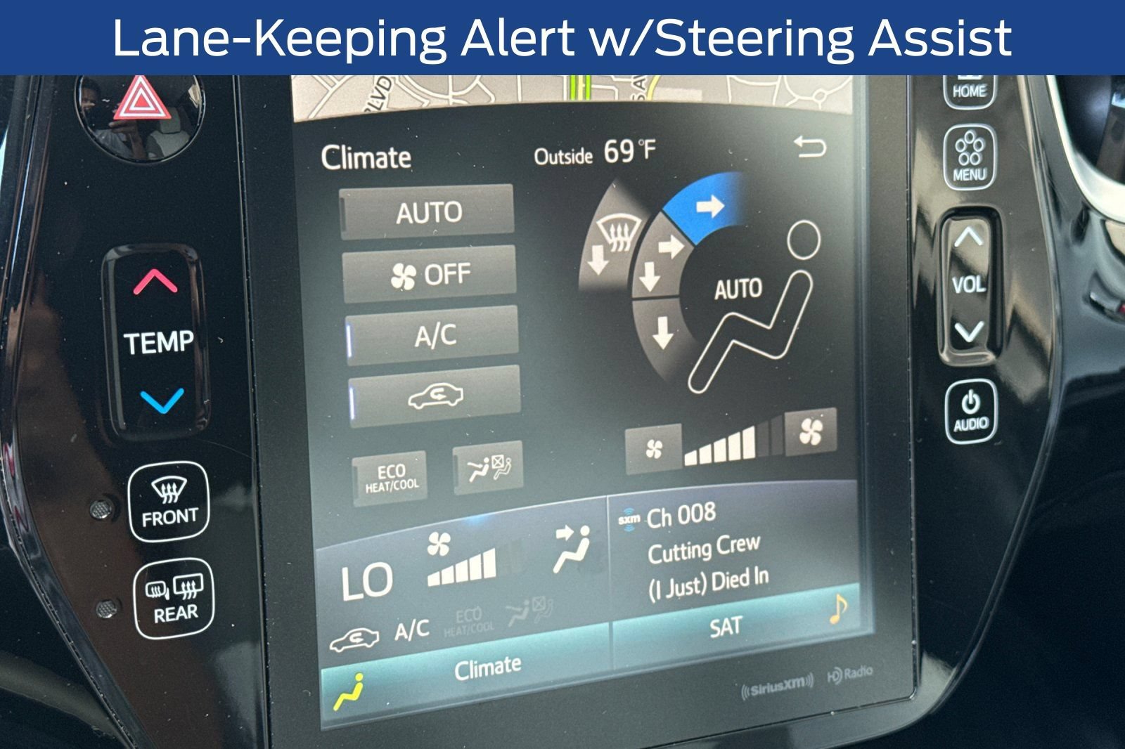 Used 2020 Toyota Prius Prime XLE FWD image 27