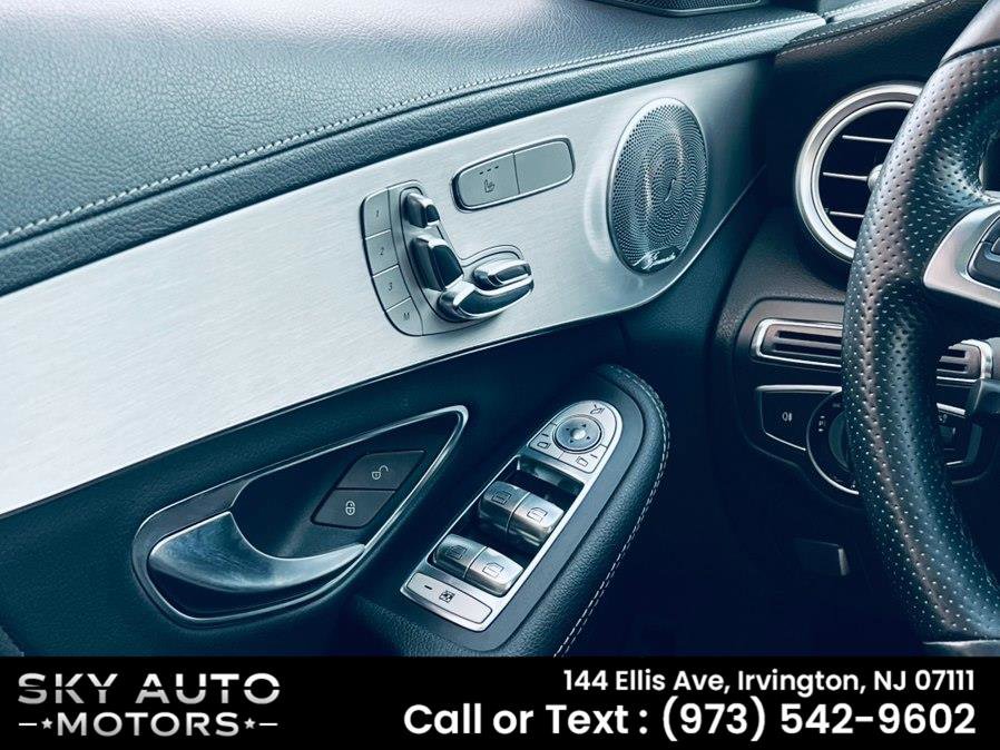 Used 2015 Mercedes-Benz C 300 4MATIC Sedan image 11