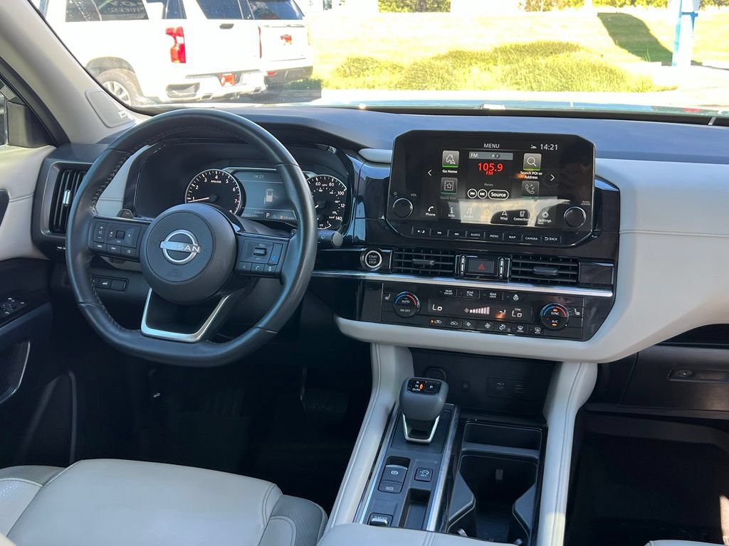 Used 2023 Nissan Pathfinder SL w/ SL Premium Package FWD image 21