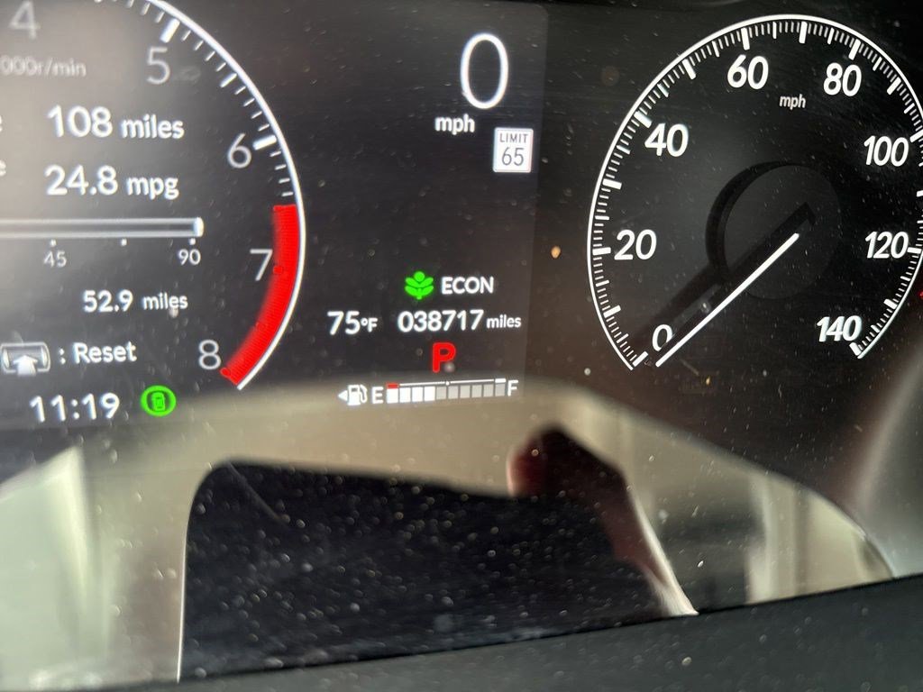 Used 2023 Honda CR-V EX image 11