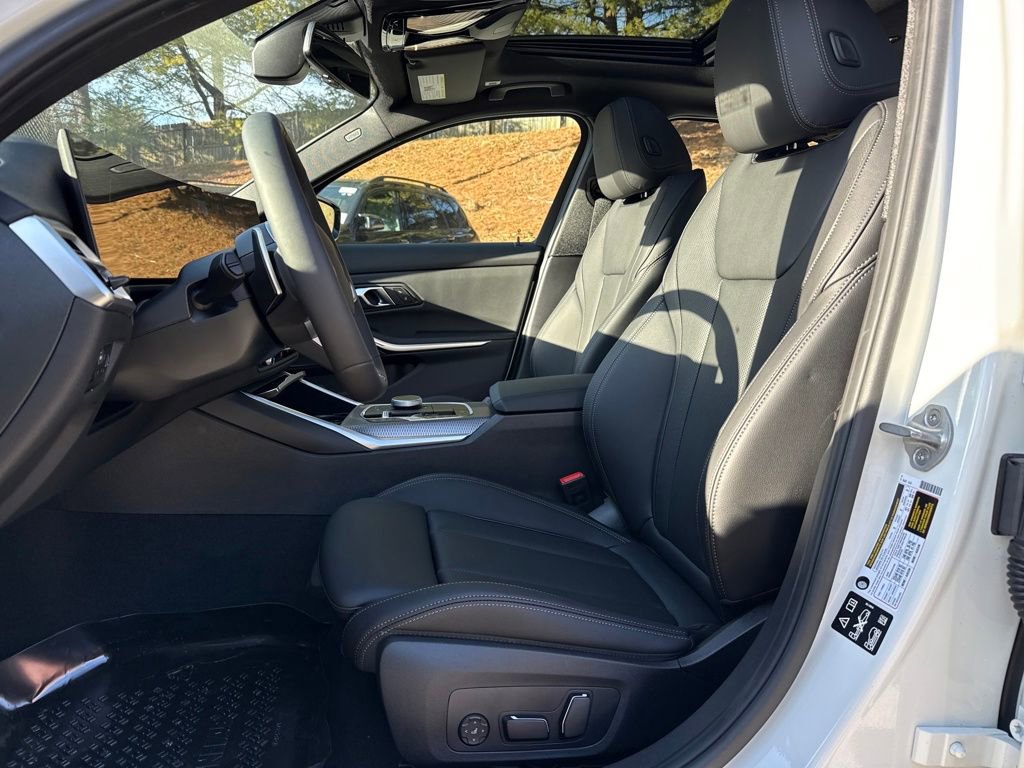 New 2026 BMW 330i xDrive Sedan w/ M Sport Package image 10
