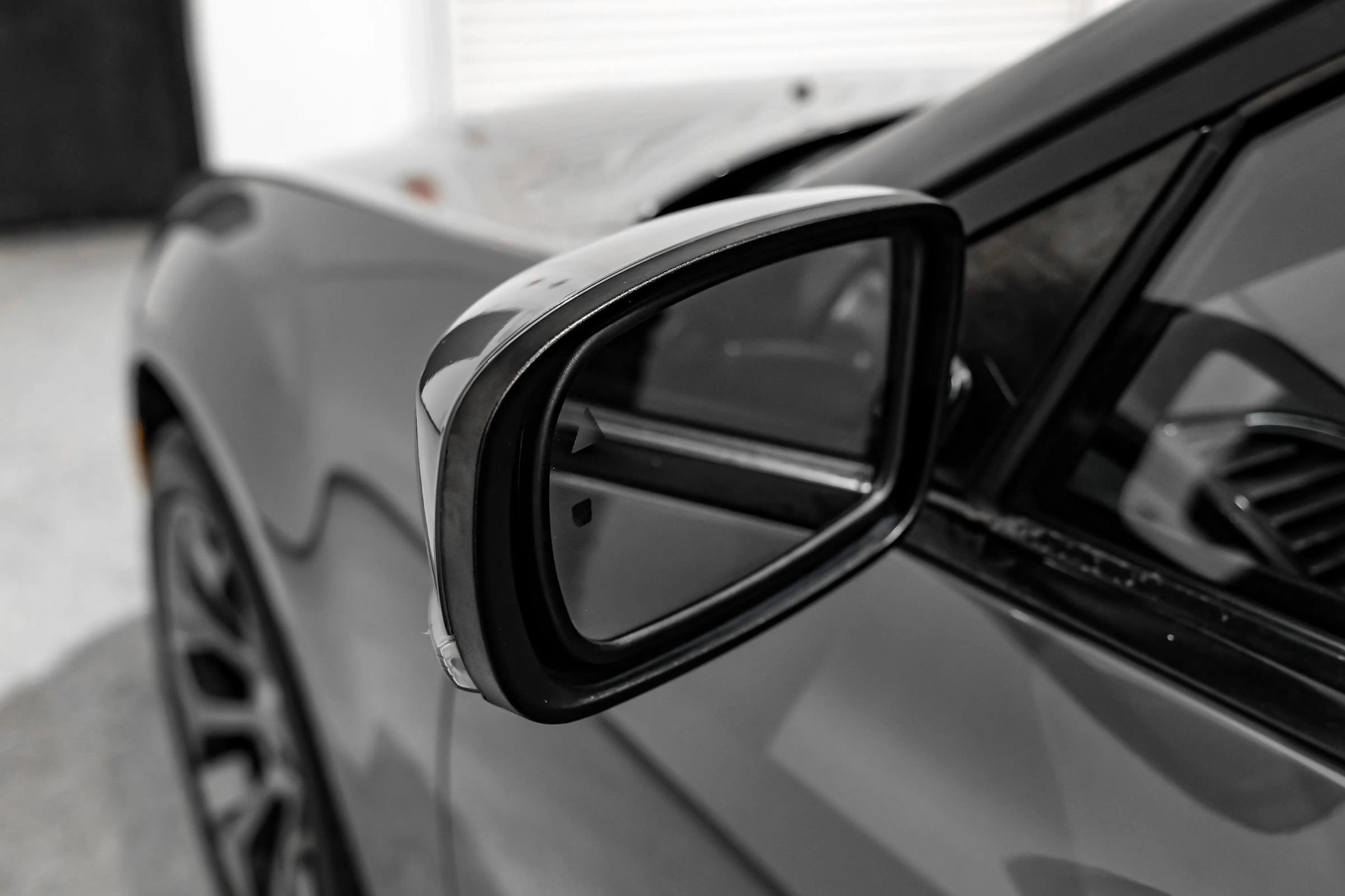 Used 2018 Chrysler 300 S w/ 300S Premium Group RWD image 54