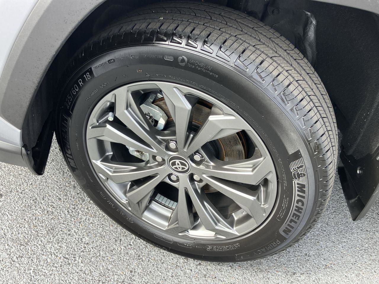 Used 2024 Toyota RAV4 Limited image 9