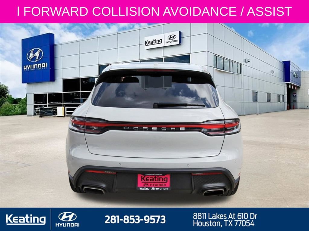 Used 2022 Porsche Macan image 6