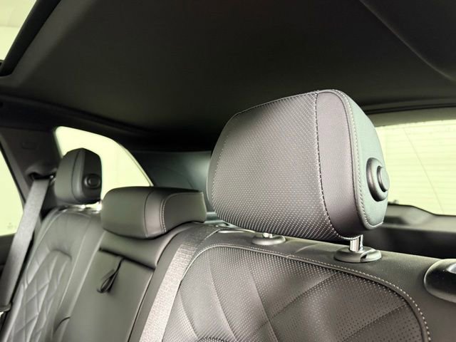 Used 2025 BMW X5 sDrive40i w/ Premium Package image 23