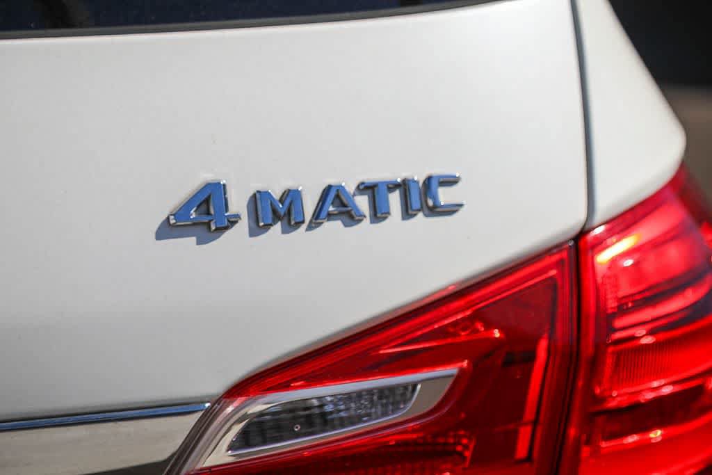 Used 2014 Mercedes-Benz GL 550 4MATIC image 11